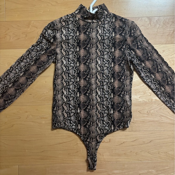 Snake bodysuit - Picture 2 of 3